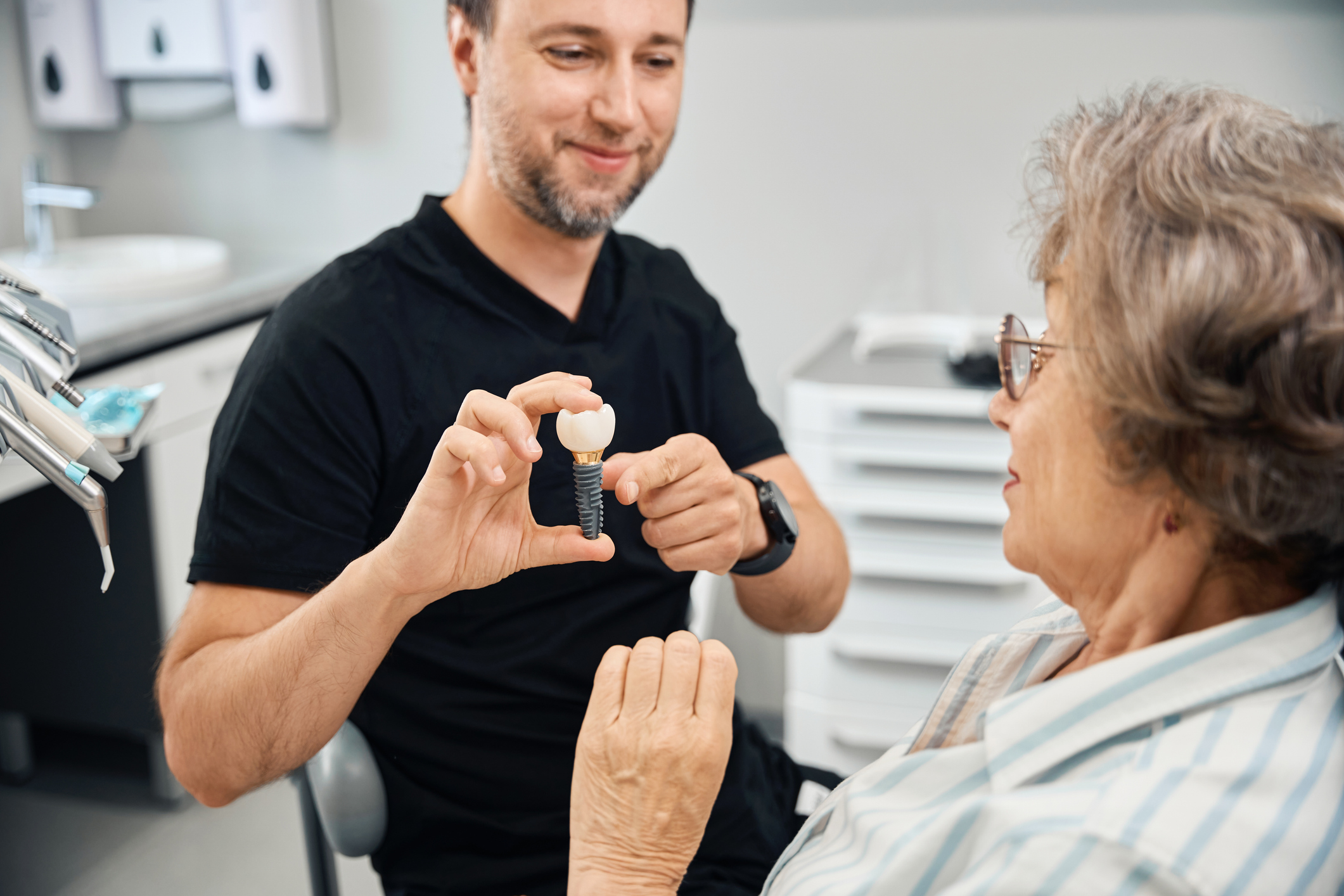 tarde para colocarse implantes tarde para colocarse implantes